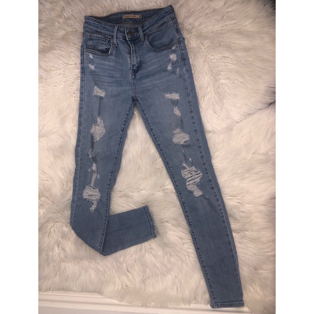 ripped jean